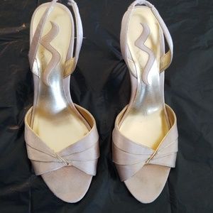 Gold  Heels sandals  shine